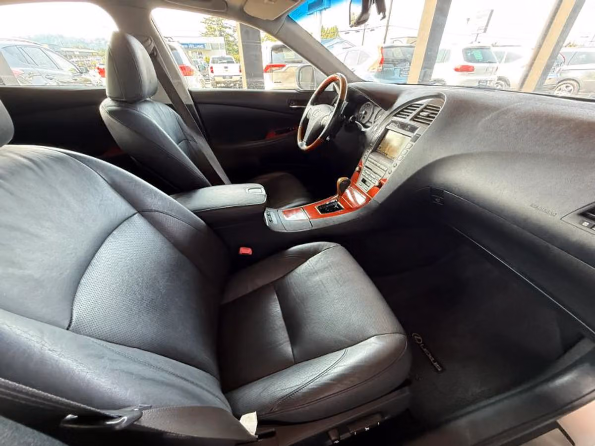 2007 Lexus ES 350 Base Image 16
