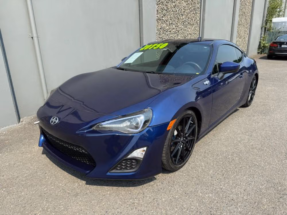 2016 Scion FR-S Base Image 1