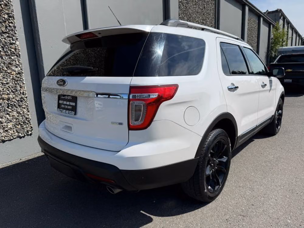 2014 Ford Explorer XLT Image 6