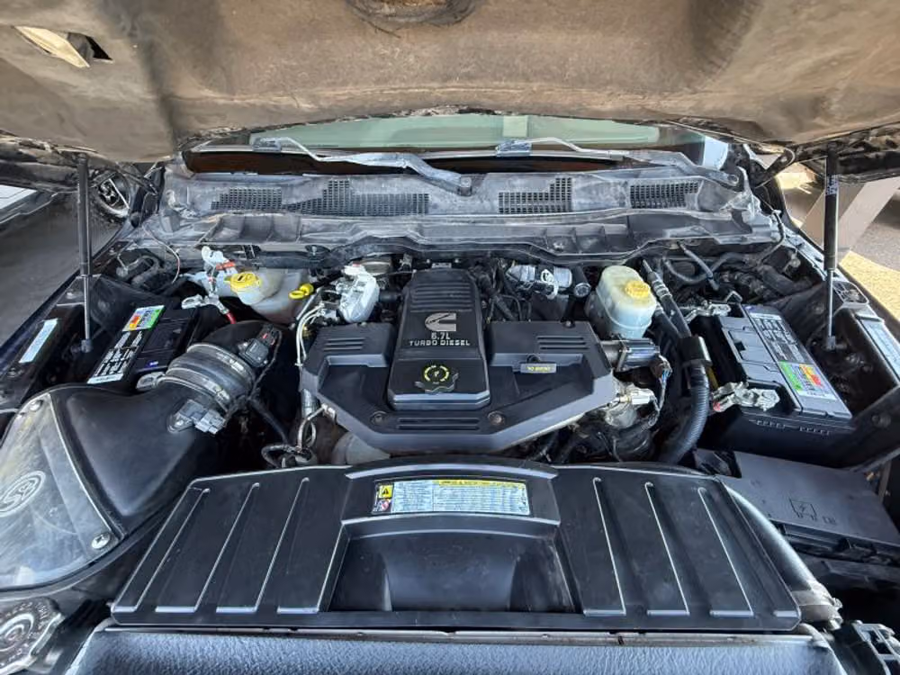 2011 Ram 3500 SLT Pickup 4D 6 1/3 ft Crew Cab Image 19
