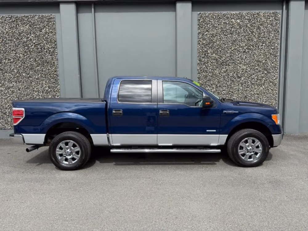 2012 Ford F-150 XLT SuperCrew Image 5