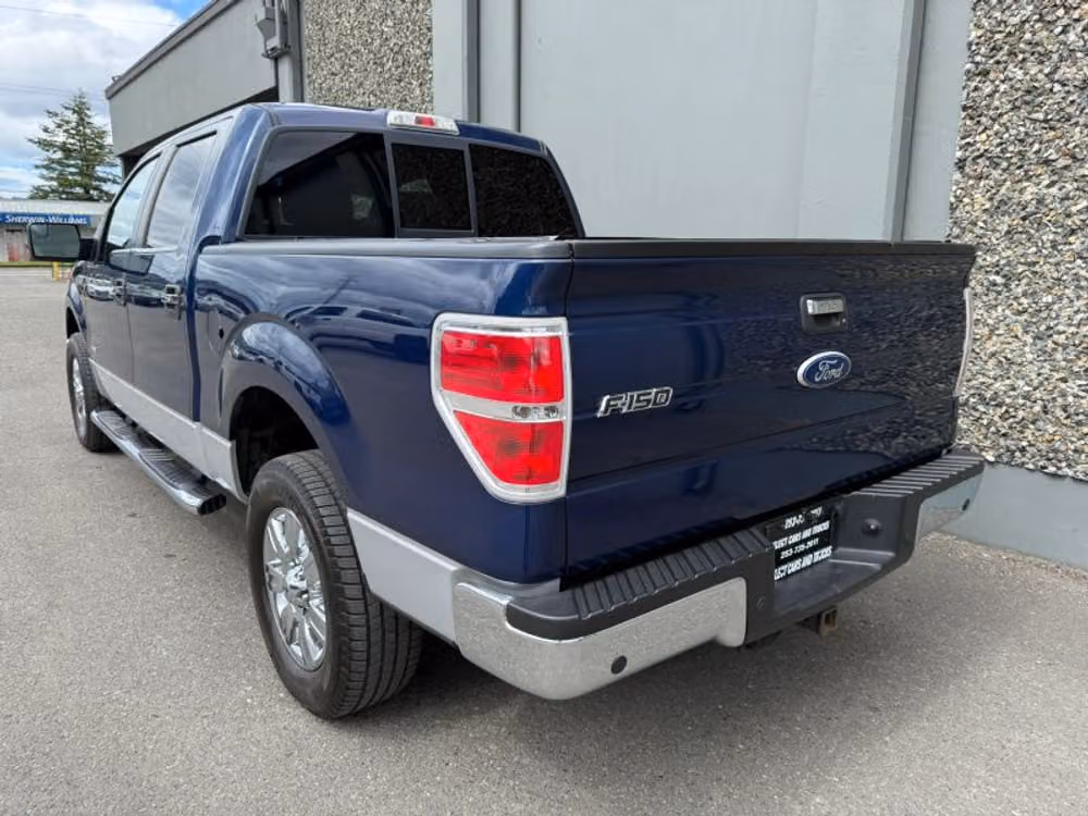 2012 Ford F-150 XLT SuperCrew Image 3