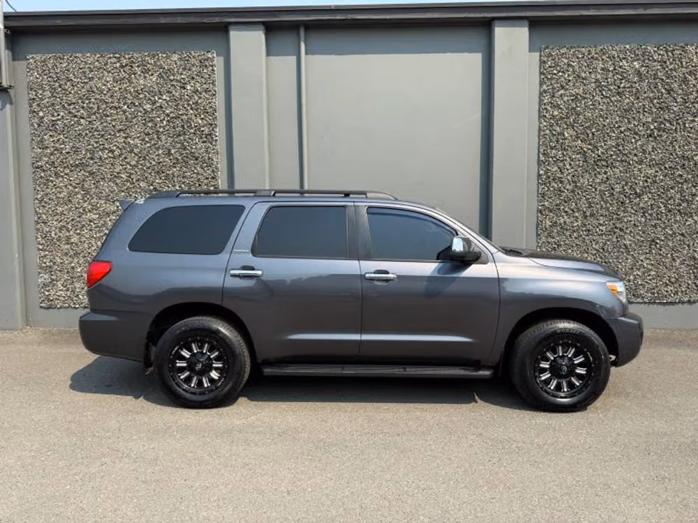 2017 Toyota Sequoia Limited Image 5