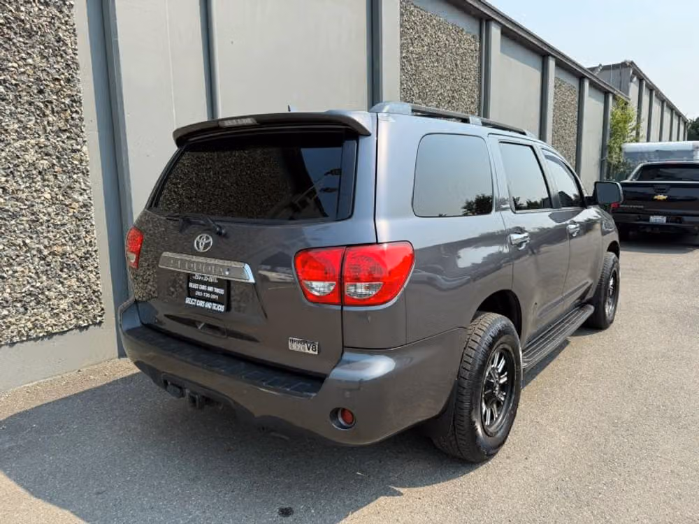 2017 Toyota Sequoia Limited Image 6
