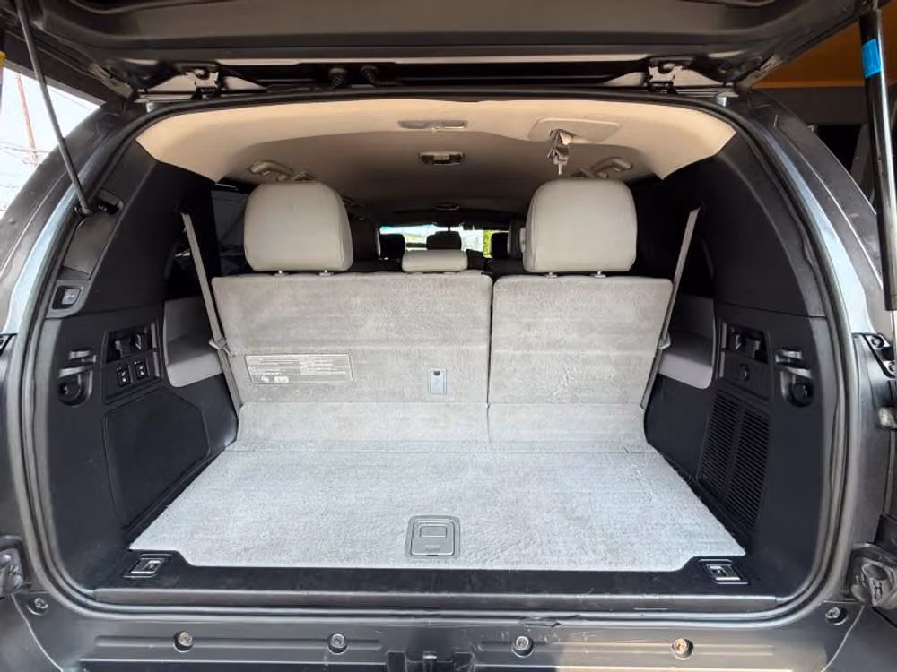 2017 Toyota Sequoia Limited Image 19