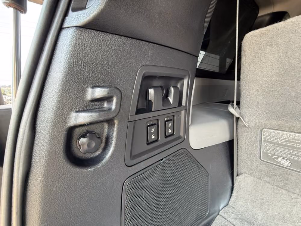 2017 Toyota Sequoia Limited Image 20
