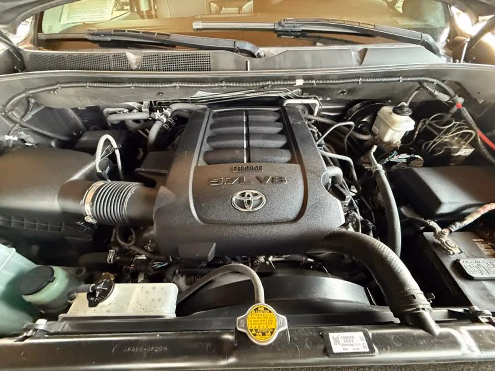 2017 Toyota Sequoia Limited Image 21