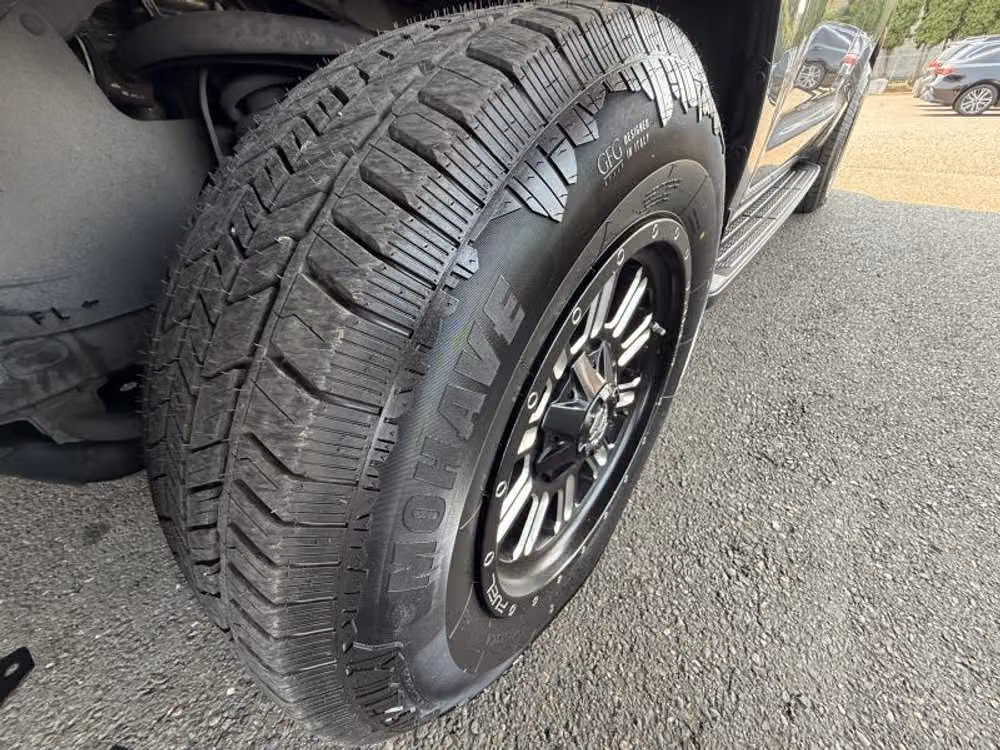 2017 Toyota Sequoia Limited Image 22