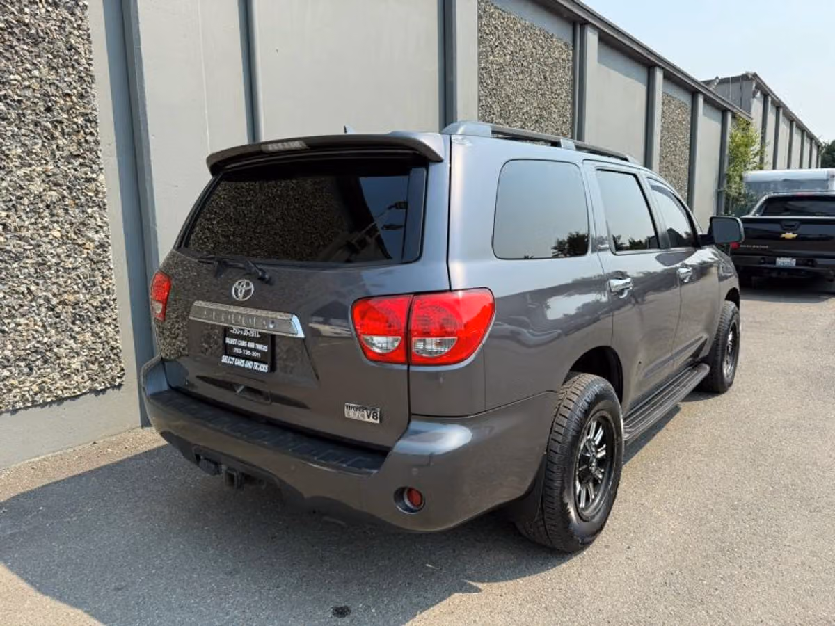 2017 Toyota Sequoia Limited Image 6