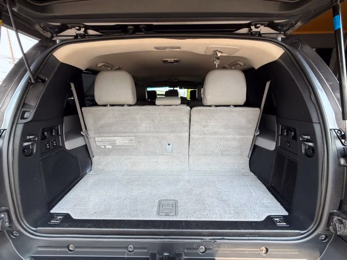 2017 Toyota Sequoia Limited Image 19