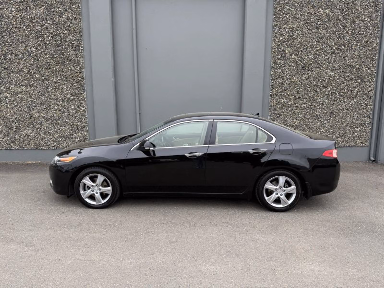 2013 Acura TSX w/Tech Upper Image 2