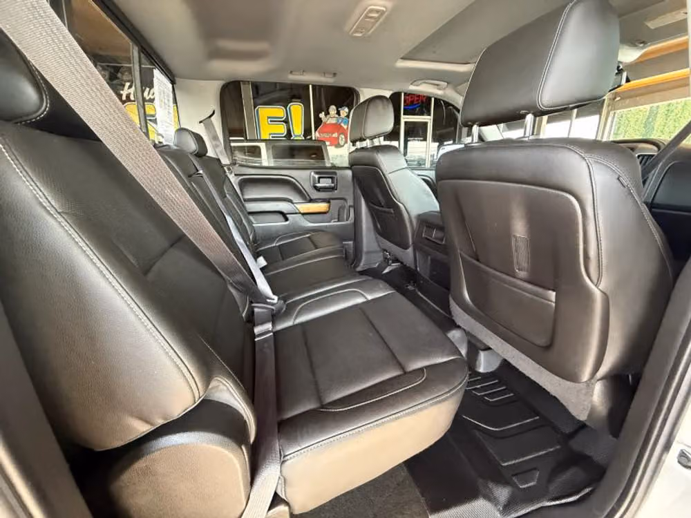 2015 Chevrolet Silverado 1500 LTZ Pickup 4D 6 1/2 ft Crew Cab Image 16