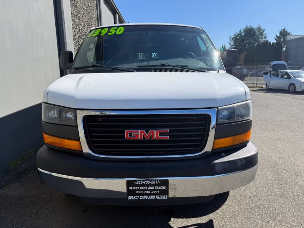 2015 GMC Savana 2500 Cargo Image 7