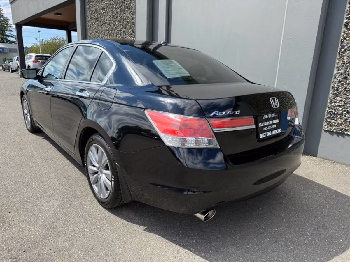 2012 Honda Accord EX-L Sedan 4D Image 3