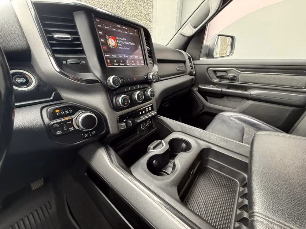 2020 Ram 1500 Big Horn Crew Cab Image 12