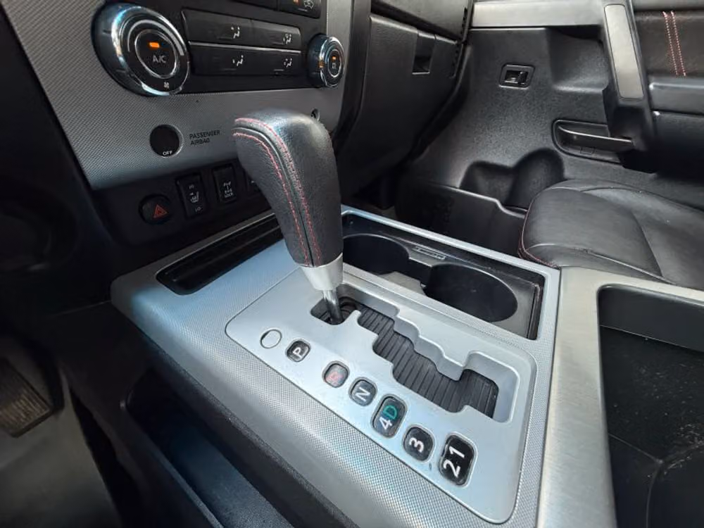 2011 Nissan Titan PRO-4X Crew Cab Image 13