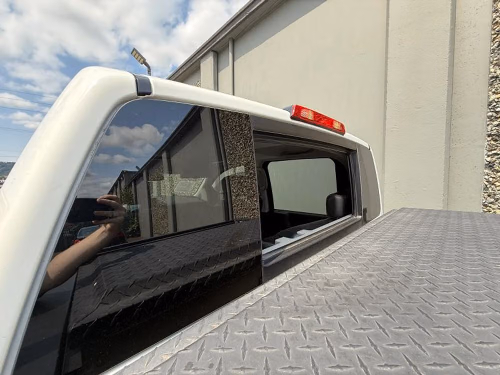 2011 Nissan Titan PRO-4X Crew Cab Image 19