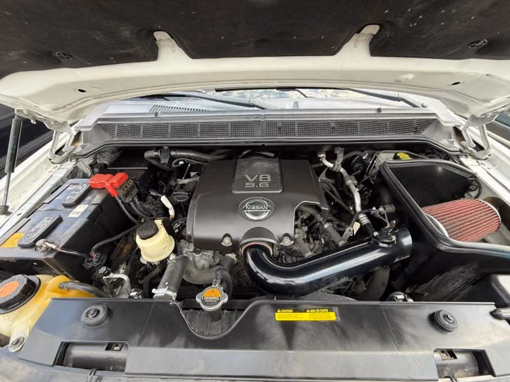 2011 Nissan Titan PRO-4X Crew Cab Image 21