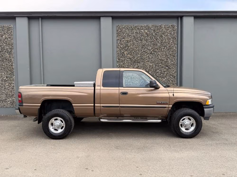 2001 Dodge Ram 2500 Short Bed Extended Cab Image 5