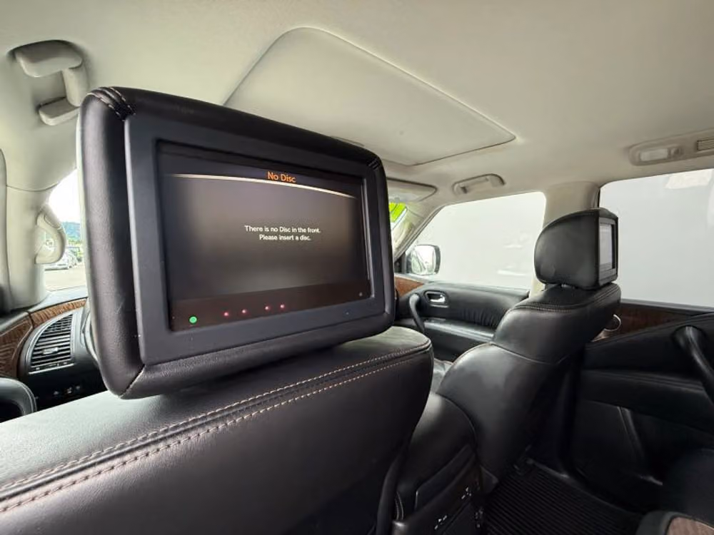 2019 Nissan Armada Platinum Image 21