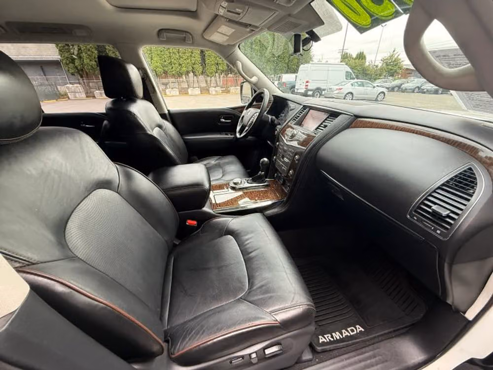 2019 Nissan Armada Platinum Image 16