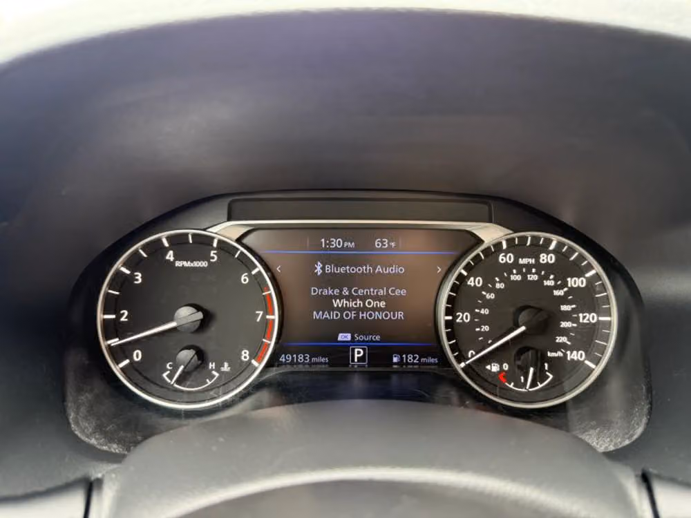 2022 Nissan Altima 2.5 SV Image 10