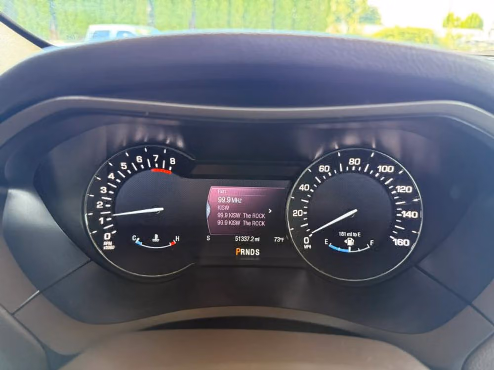 2013 Lincoln MKZ Base Image 12