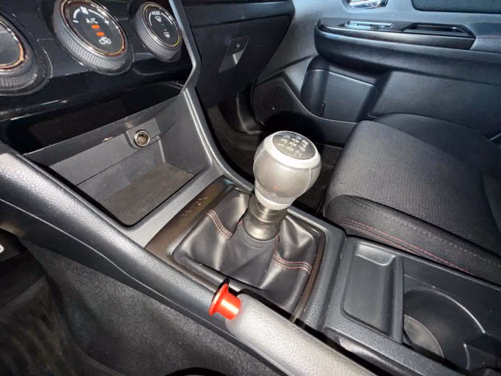 2019 Subaru WRX Base Image 13