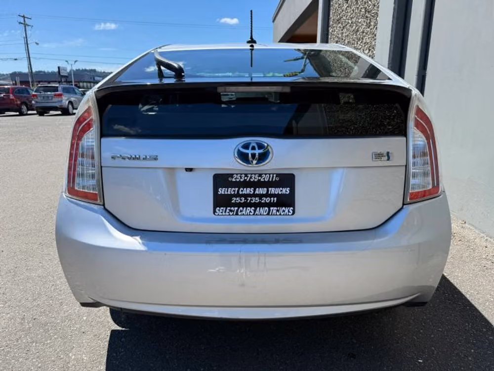 2012 Toyota Prius Four Image 8