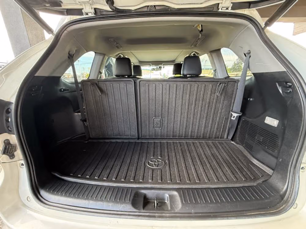 2016 Toyota Highlander Limited Platinum Image 19