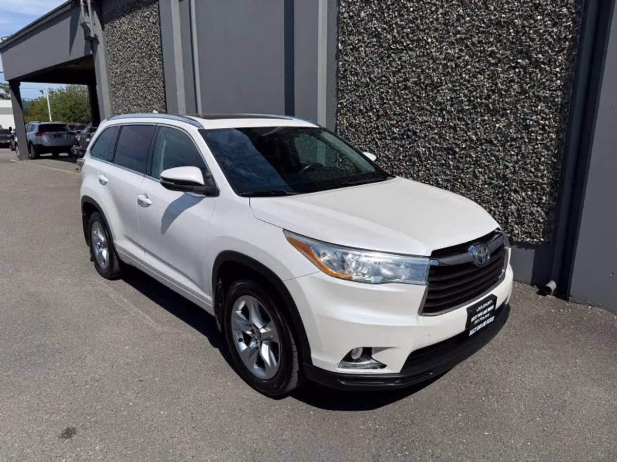 2016 Toyota Highlander Limited Platinum Image 4