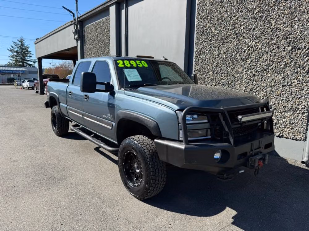 2006 Chevrolet Silverado 2500HD LT Pickup 4D 6 1/2 ft Crew Cab Image 4