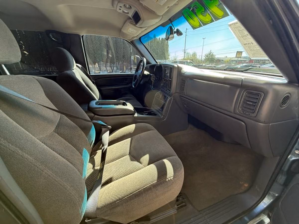 2006 Chevrolet Silverado 2500HD LT Pickup 4D 6 1/2 ft Crew Cab Image 12