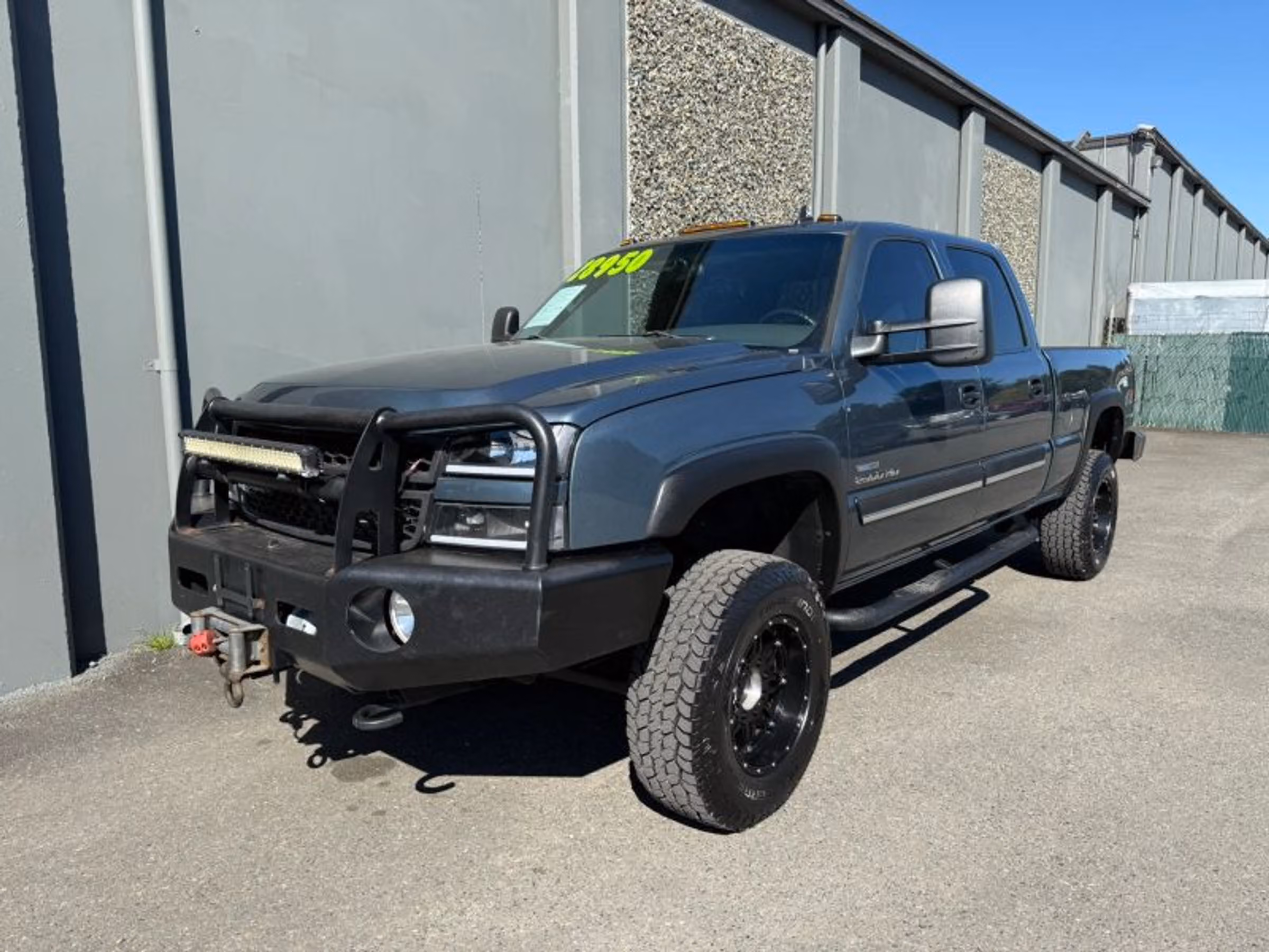 2006 Chevrolet Silverado 2500HD LT Pickup 4D 6 1/2 ft Crew Cab Image 1