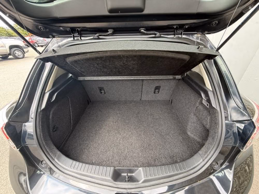 2013 Mazda 3 i Touring Image 17