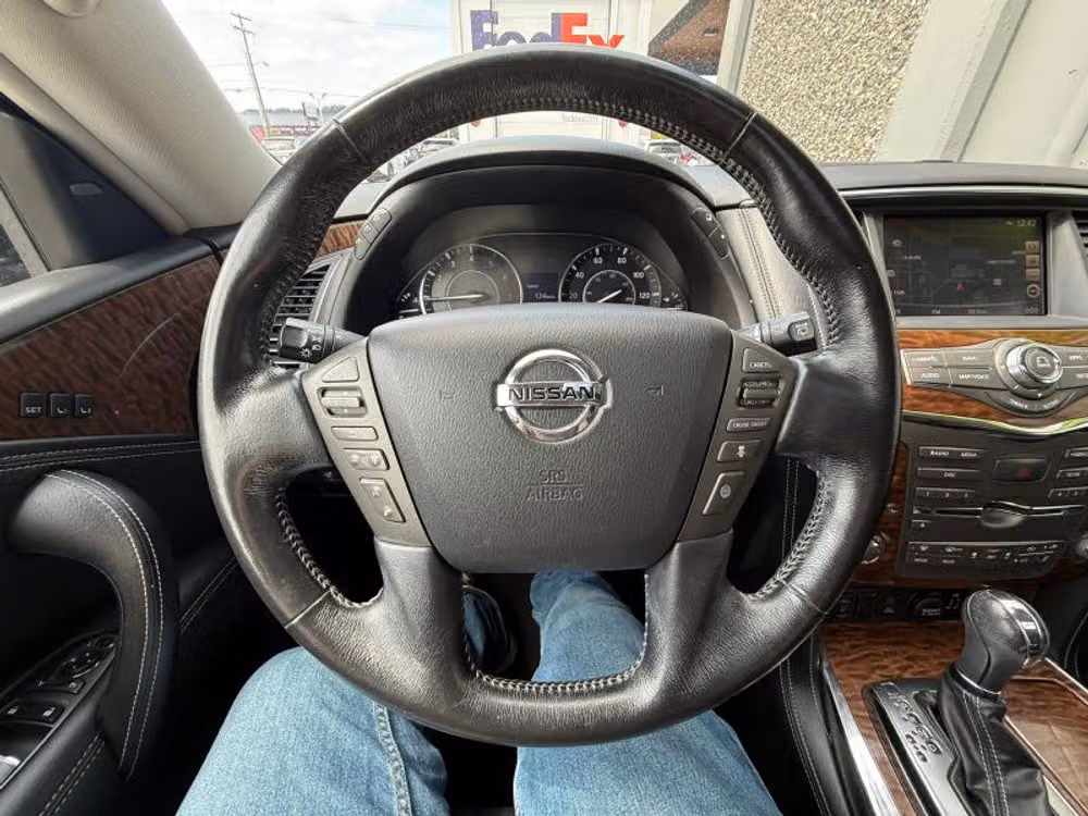 2020 Nissan Armada SL Image 9