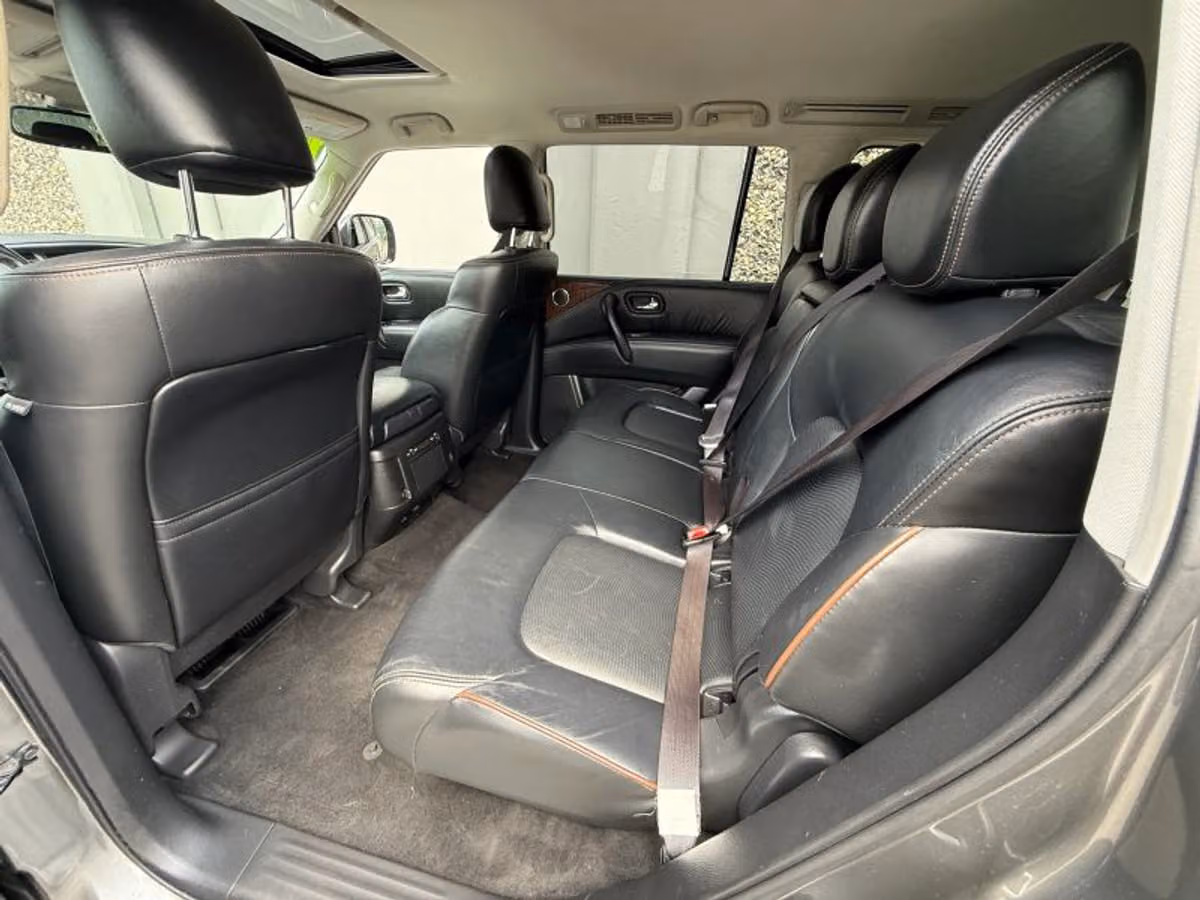 2020 Nissan Armada SL Image 15