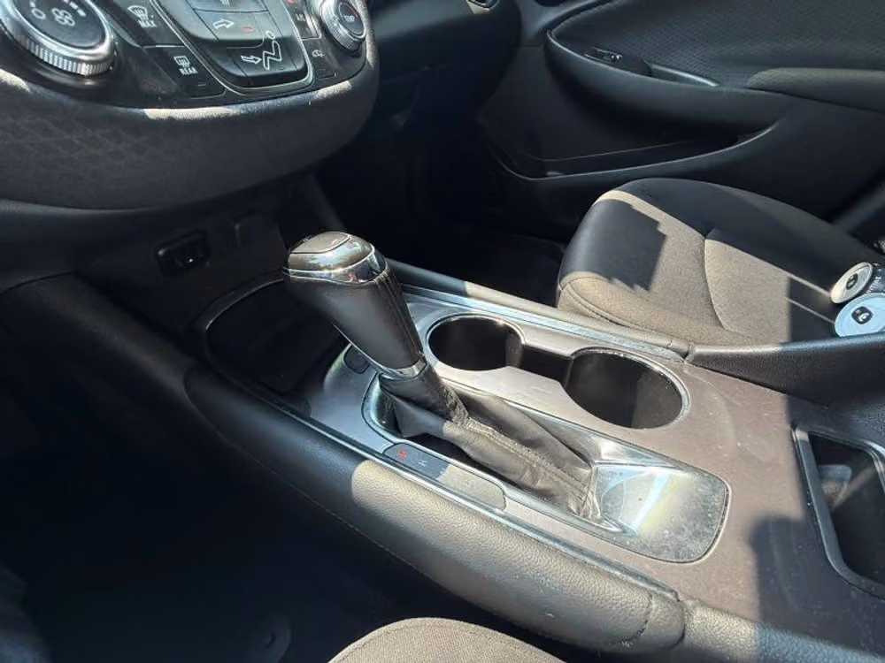 2018 Chevrolet Malibu LT Image 12
