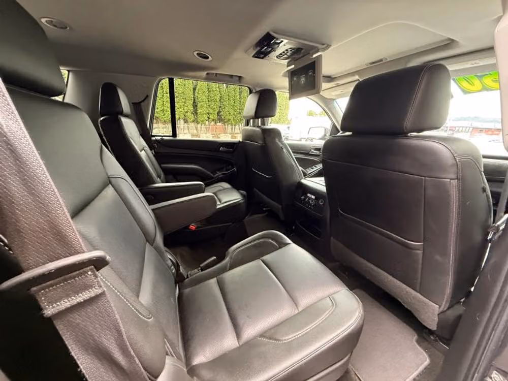 2017 GMC Yukon SLT Image 16