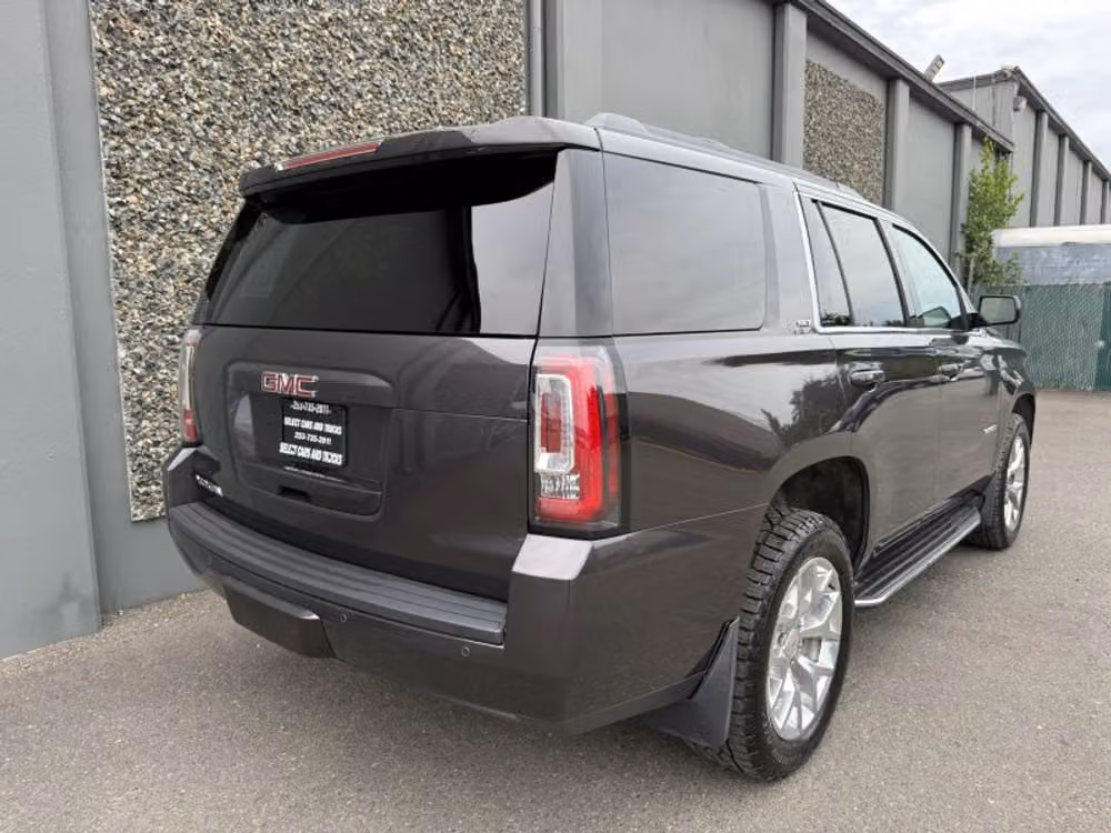 2017 GMC Yukon SLT Image 6