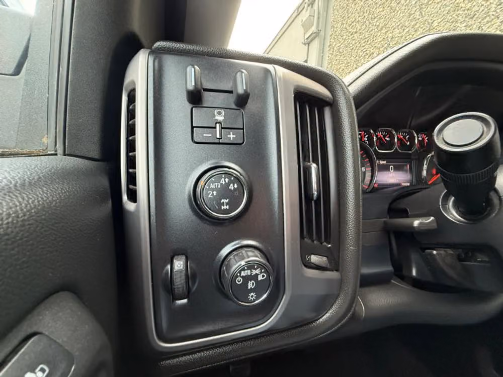 2015 GMC Sierra 1500 SLT Double Cab Image 12