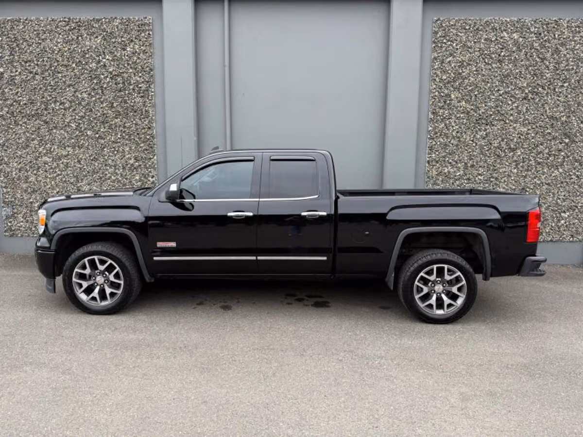 2015 GMC Sierra 1500 SLT Double Cab Image 2