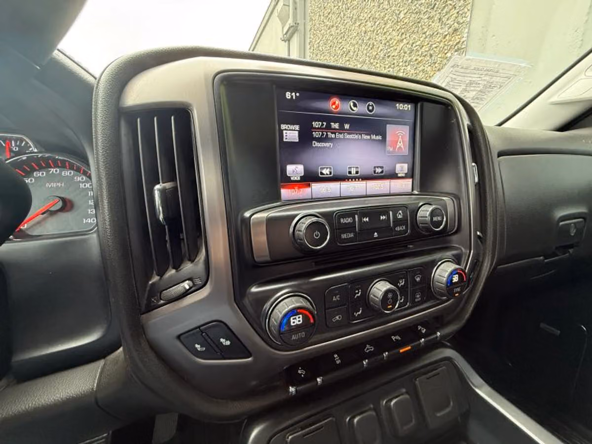 2015 GMC Sierra 1500 SLT Double Cab Image 11