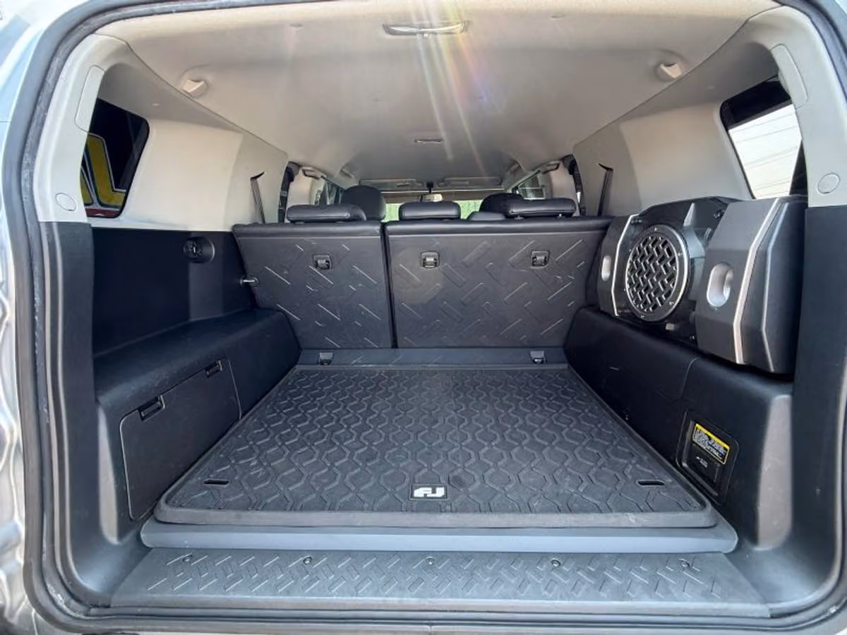 2007 Toyota FJ Cruiser Base Image 17
