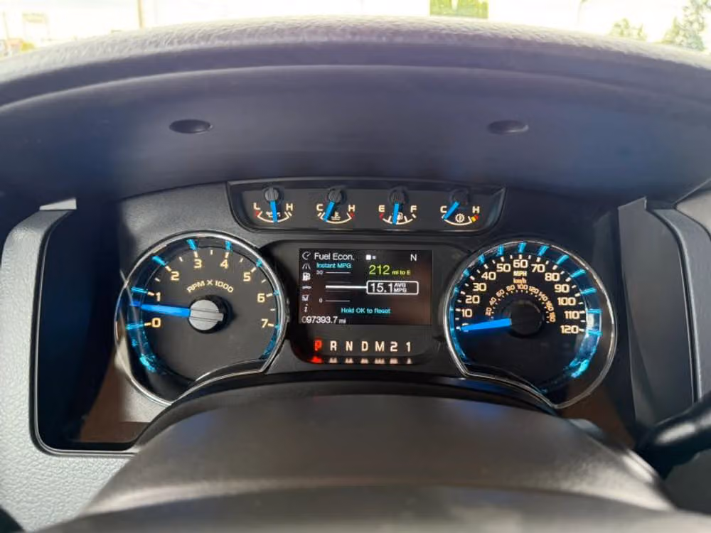 2014 Ford F-150 XLT SuperCrew Image 10