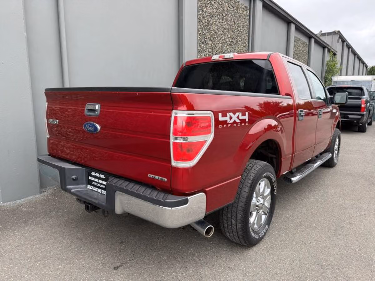 2014 Ford F-150 XLT SuperCrew Image 6