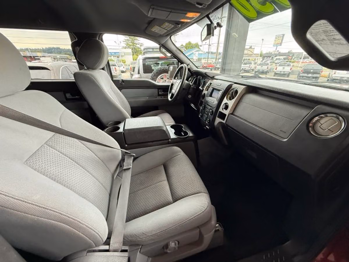 2014 Ford F-150 XLT SuperCrew Image 13