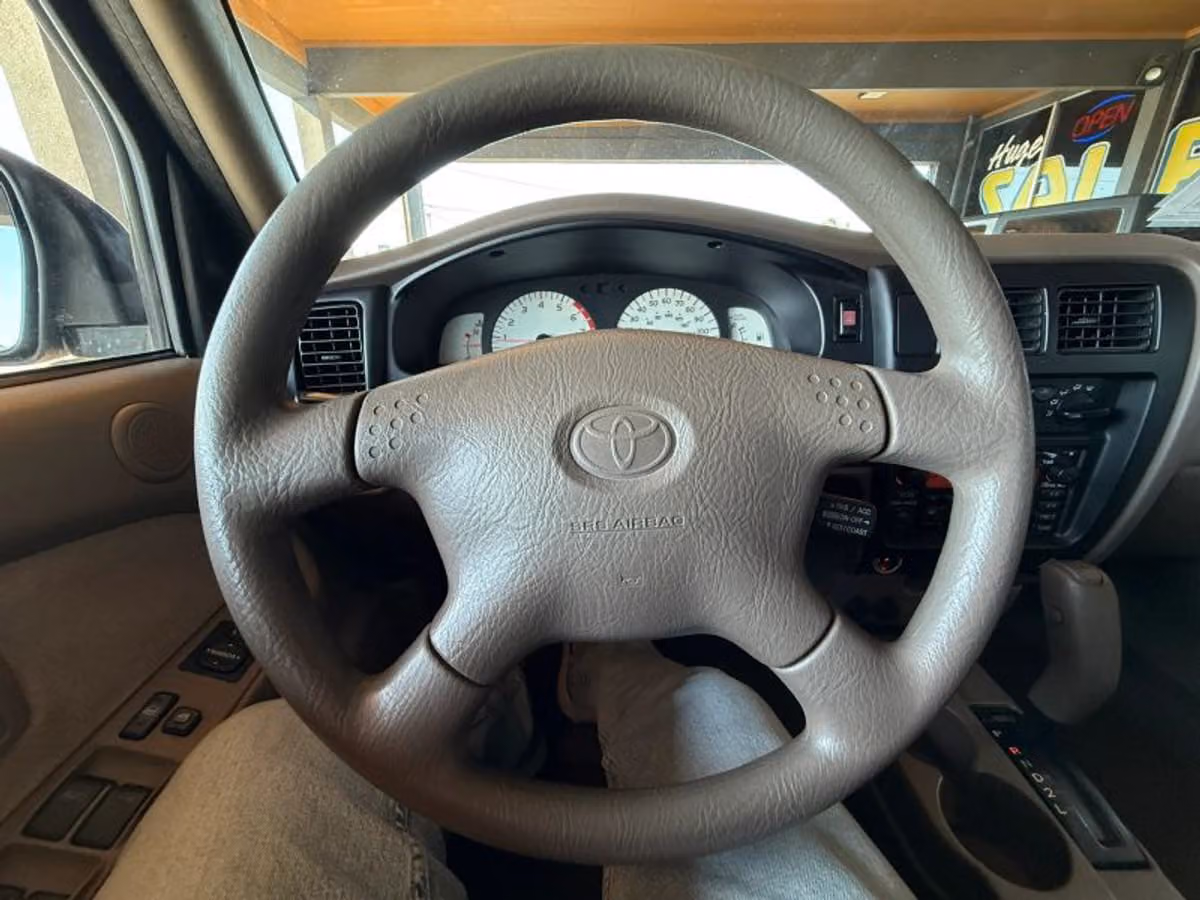 2001 Toyota Tacoma Prerunner V6 Double Cab Image 9