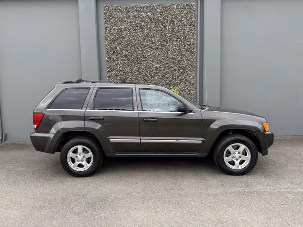 2005 Jeep Grand Cherokee Limited Image 5
