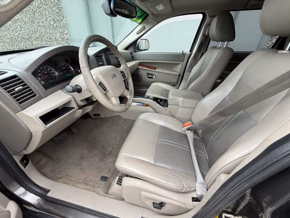 2005 Jeep Grand Cherokee Limited Image 13